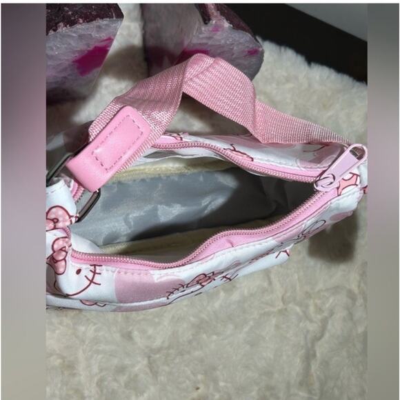 🌊 Hello Kitty Shoulder Purse, Bag, Jingpin Pink White Handbag EUC - J6 - Picture 3 of 3